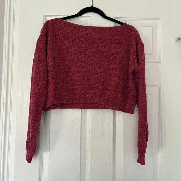 Nasty Gal Women's Cropped Long sleeve Super Soft Rose Pullover Sweater Sz S - Picture 4 of 9